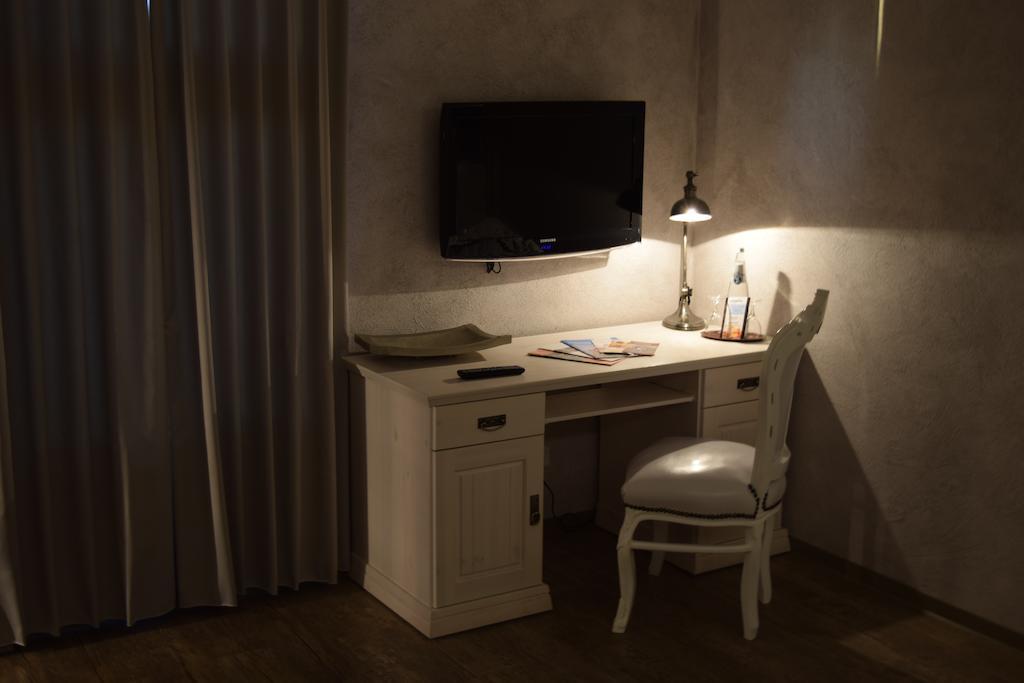 Hotel Arte Vida Ohg Spremberg Ngoại thất bức ảnh