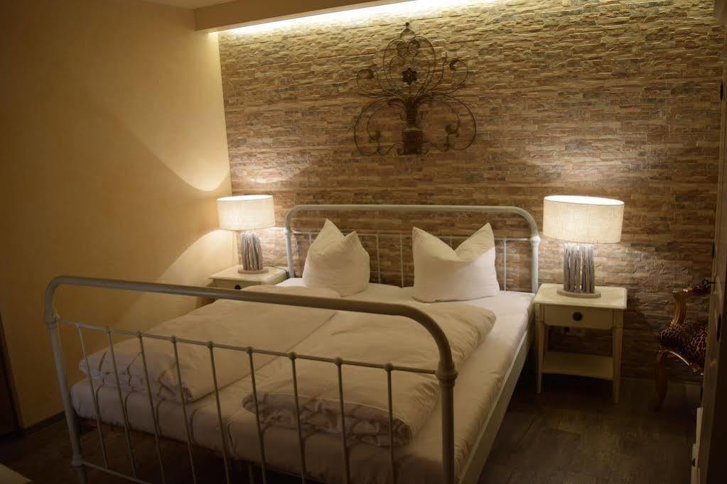 Hotel Arte Vida Ohg Spremberg Ngoại thất bức ảnh